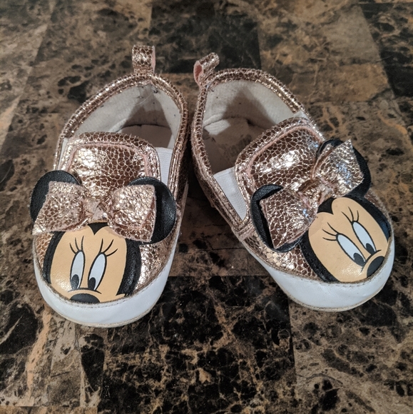 minnie baby shoes